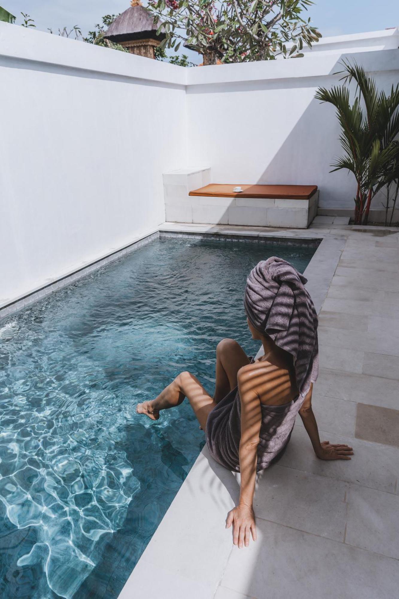 Aster Villa Seminyak المظهر الخارجي الصورة
